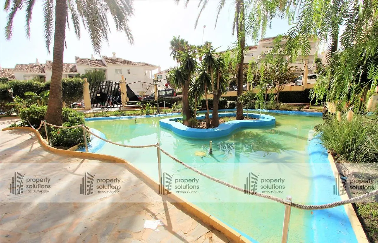 812 Benalbeach. 1ºlinea De Playa. Vistas A La Piscina Y La Montana. 贝纳尔马德纳 0*,  西班牙