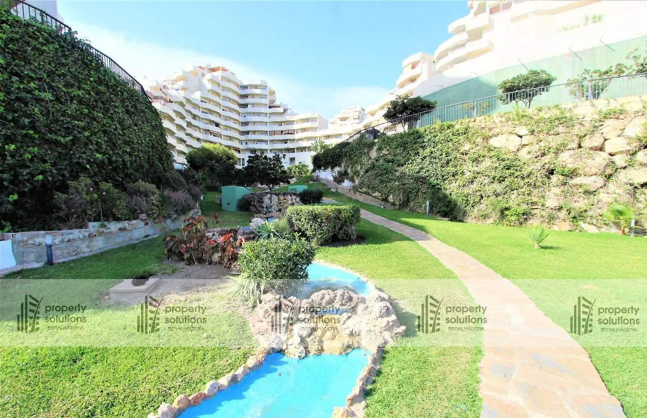 公寓 812 Benalbeach. 1ºlinea De Playa. Vistas A La Piscina Y La Montana. 贝纳尔马德纳